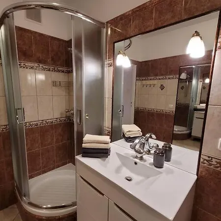 Na Starowce 科沃布热格